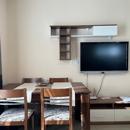 Weekend Apartments 2Br Girne Dış mekan fotoğraf