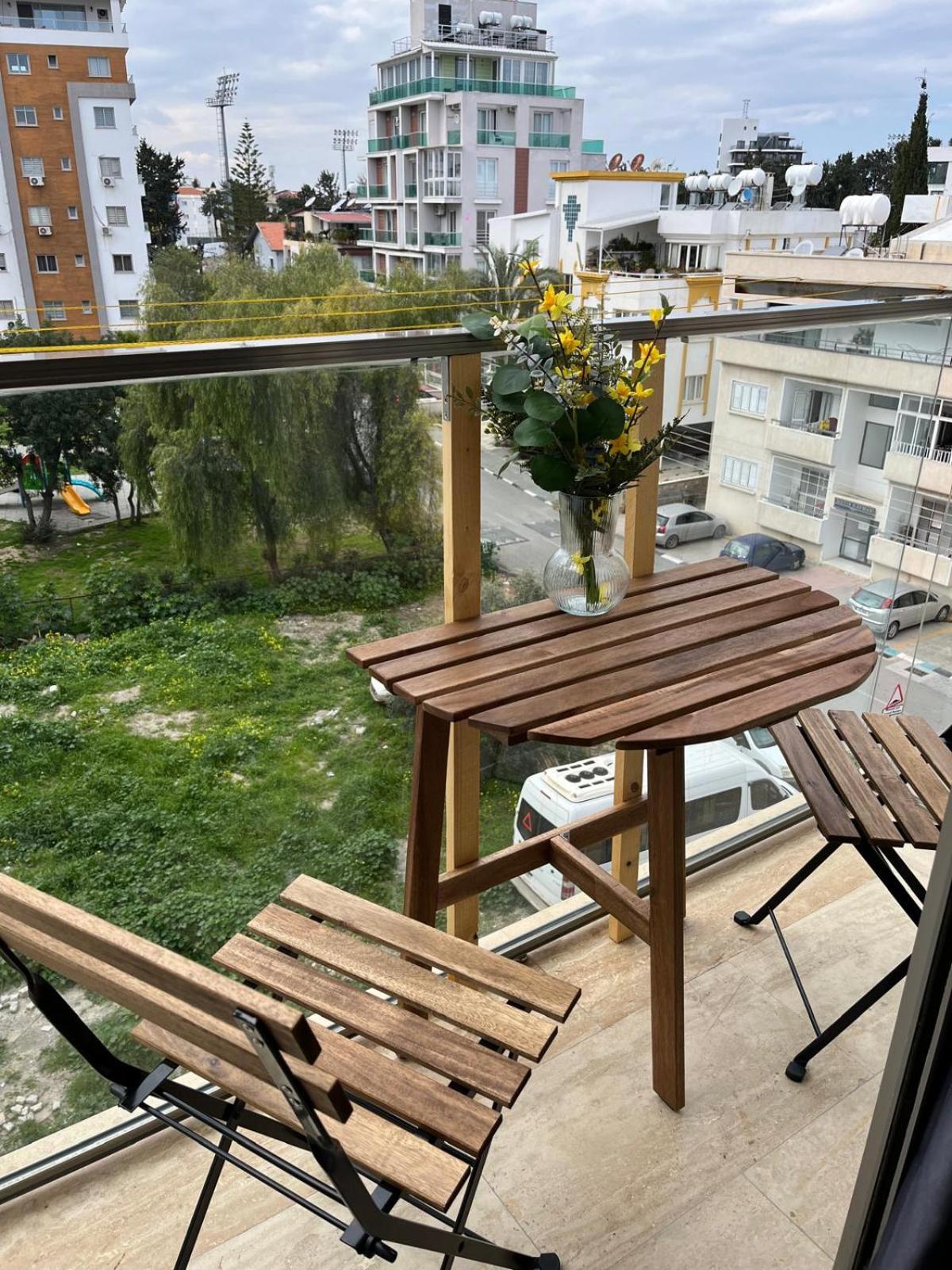 Weekend Apartments 2Br Girne Dış mekan fotoğraf
