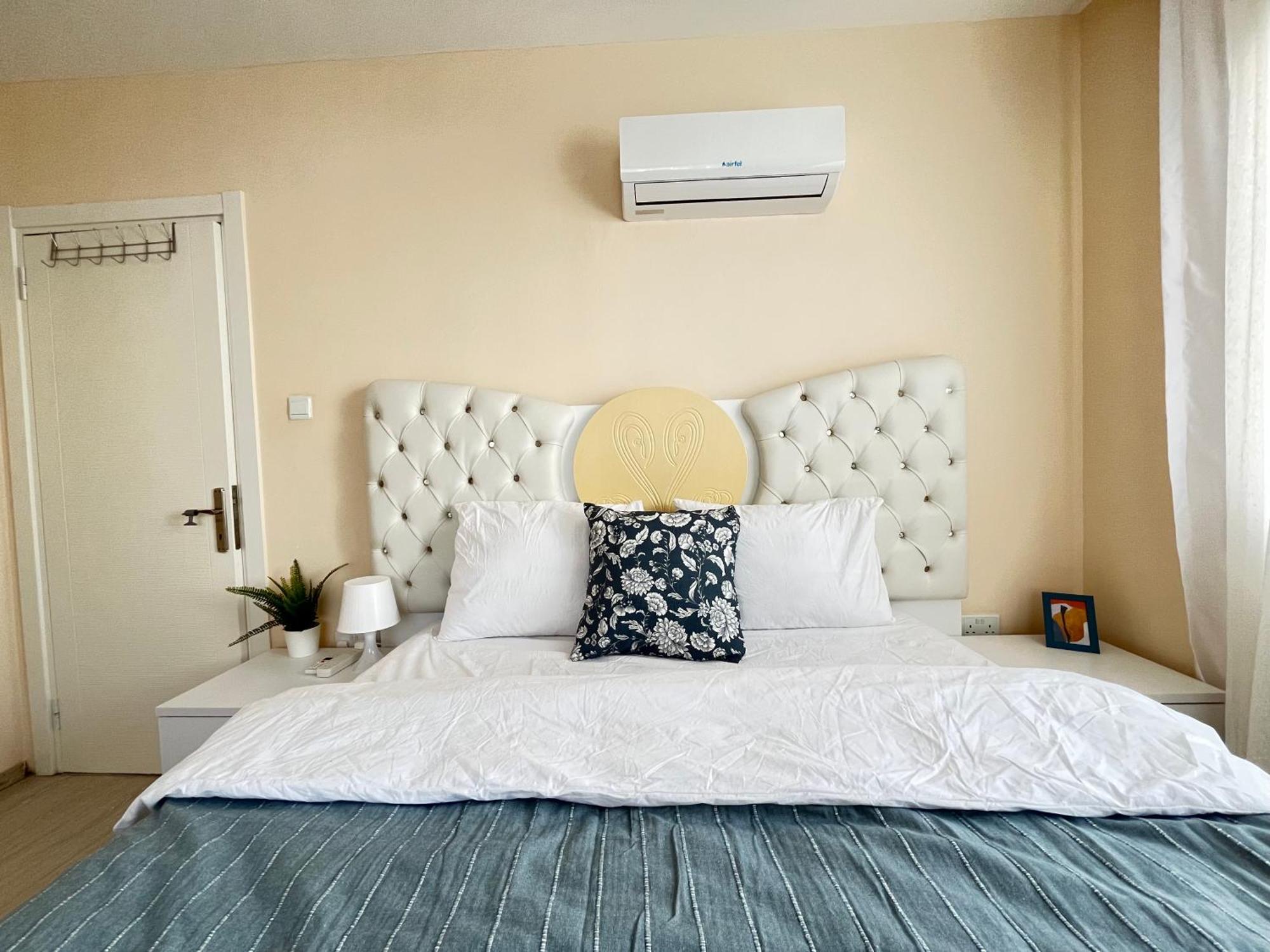 Weekend Apartments 2Br Girne Dış mekan fotoğraf